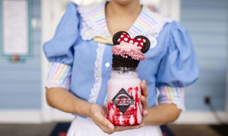 Beaches & Cream Soda Shop - Milkshake