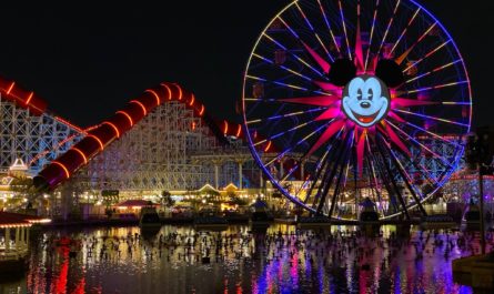 Pixar Pal-A-Round Ferris Wheel in Disney California Adventure