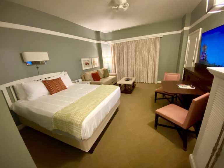 Disney�s Boardwalk Inn Villas Deluxe Studio Standard Room
