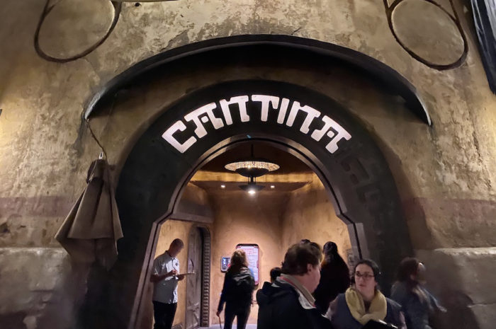 Oga’s Cantina Has a Reopening Date at Disneyland