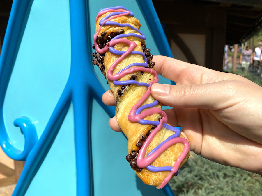 The Cheshire Cat Tail pastry in the Magic Kingdom