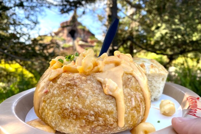 Review: Disneyland’s Lobster Mac ‘N’ Cheese!