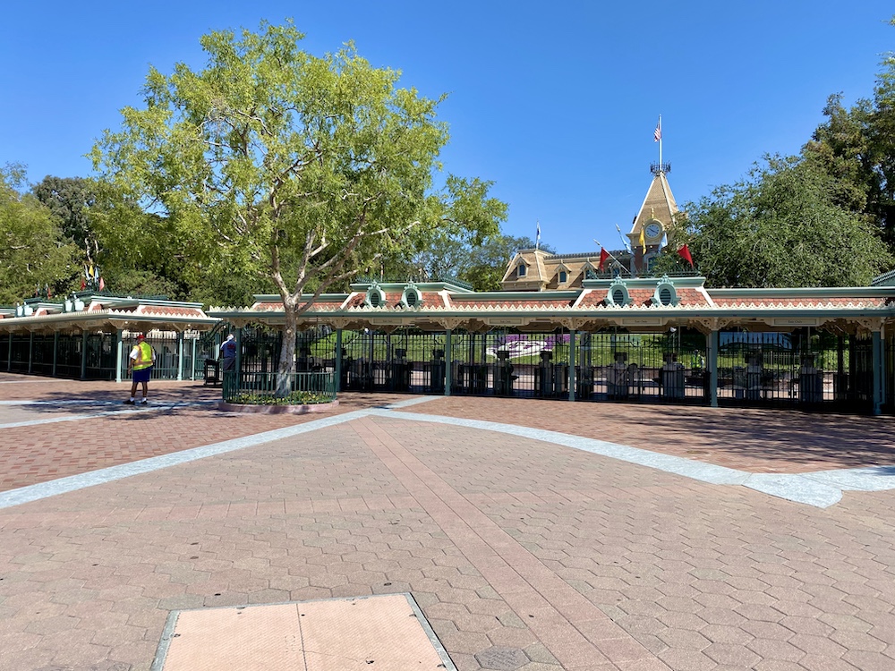 Disneyland with closed gates