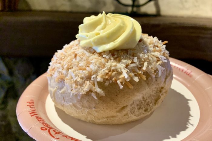 Review: School Bread from the Kringla Bakeri Og Kafe (Norway in EPCOT)