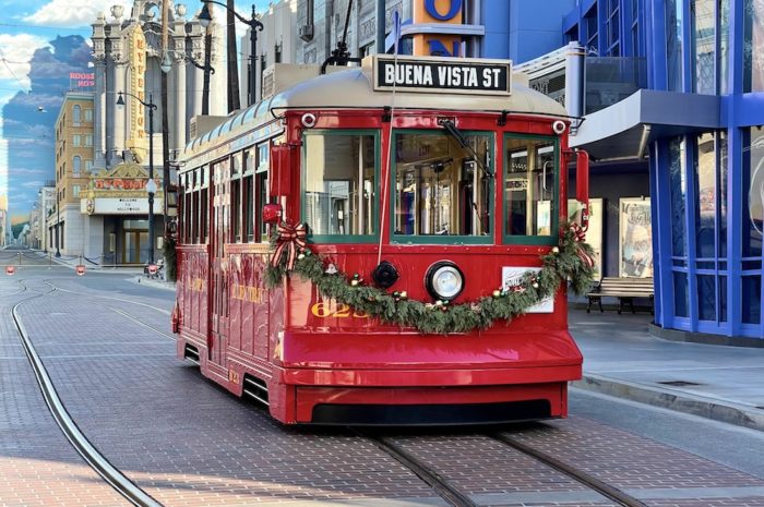 A Look at the Buena Vista Street Holiday Reopening!