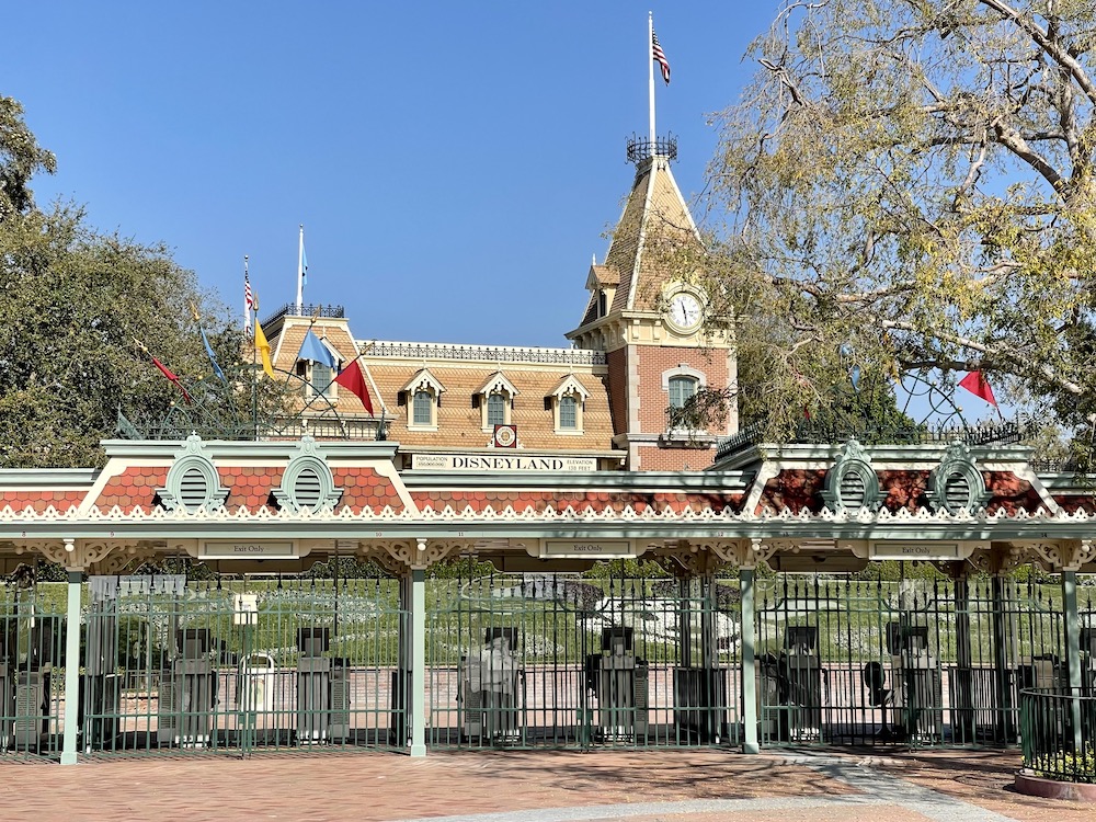 Disneyland gates remained closed in 2020