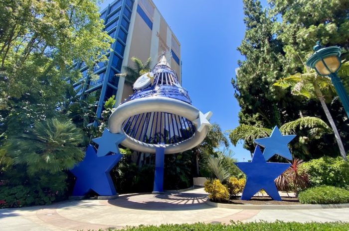 Disneyland Resort Hotels Stop All 2020 Reservations