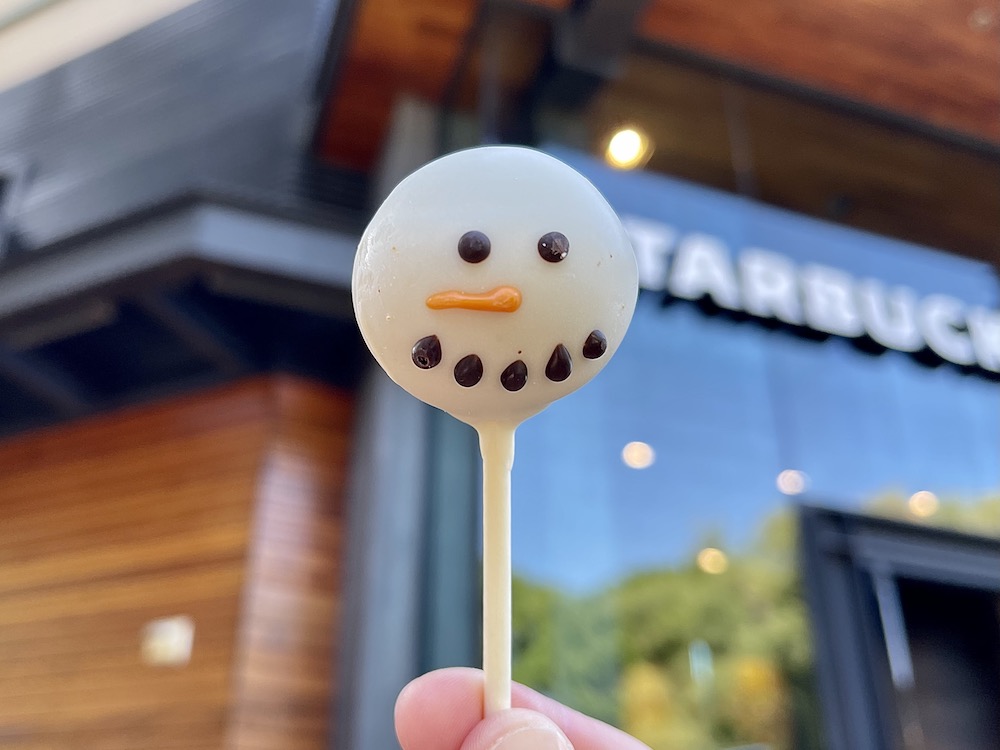 Downtown Disney Holiday 2020 - Starbucks treats