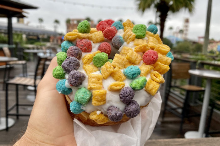 Voodoo Doughnut Review – Universal Orlando CityWalk