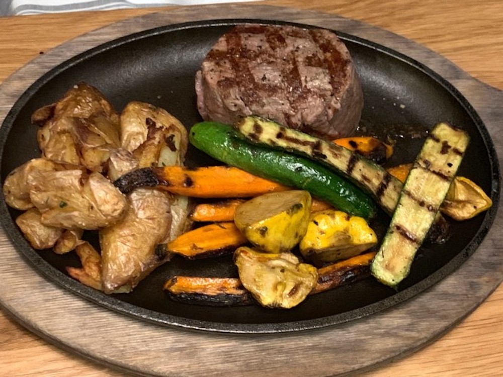 Bigfire Universal Orlando Wood Filet Mignon