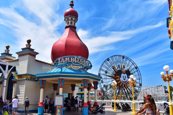 Lamplight Lounge Review in Disney California Adventure