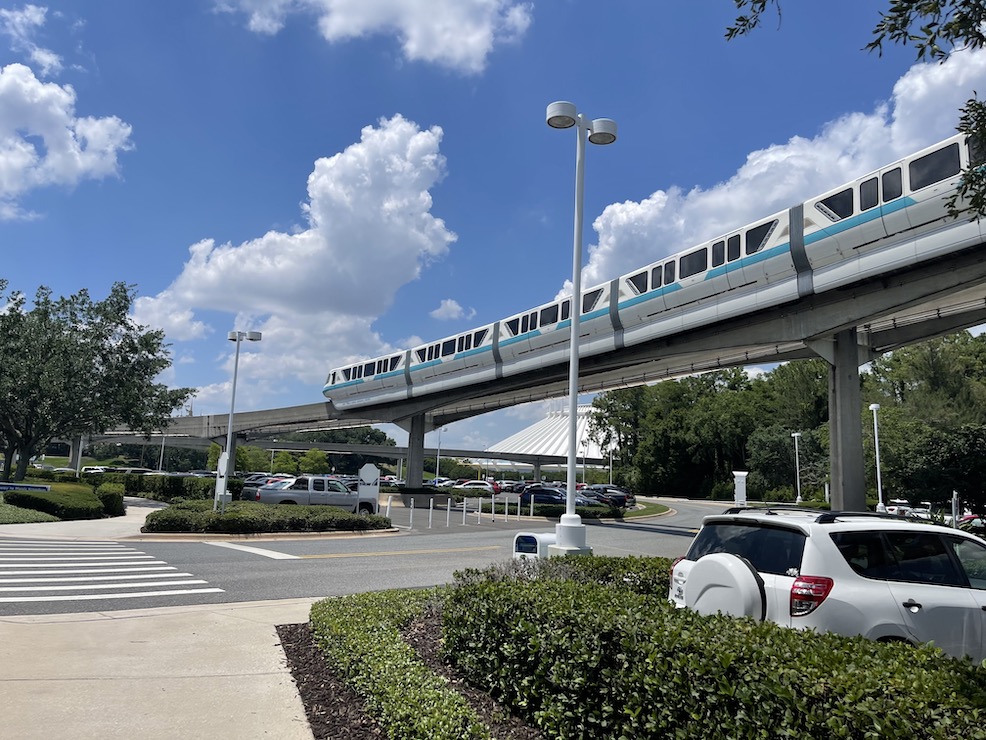 Disney's Bay Lake Tower monorail access