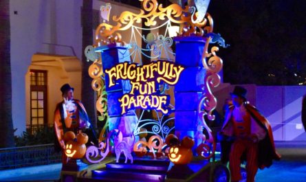 Frightfully Fun Parade at Oogie Boogie Bash 2019